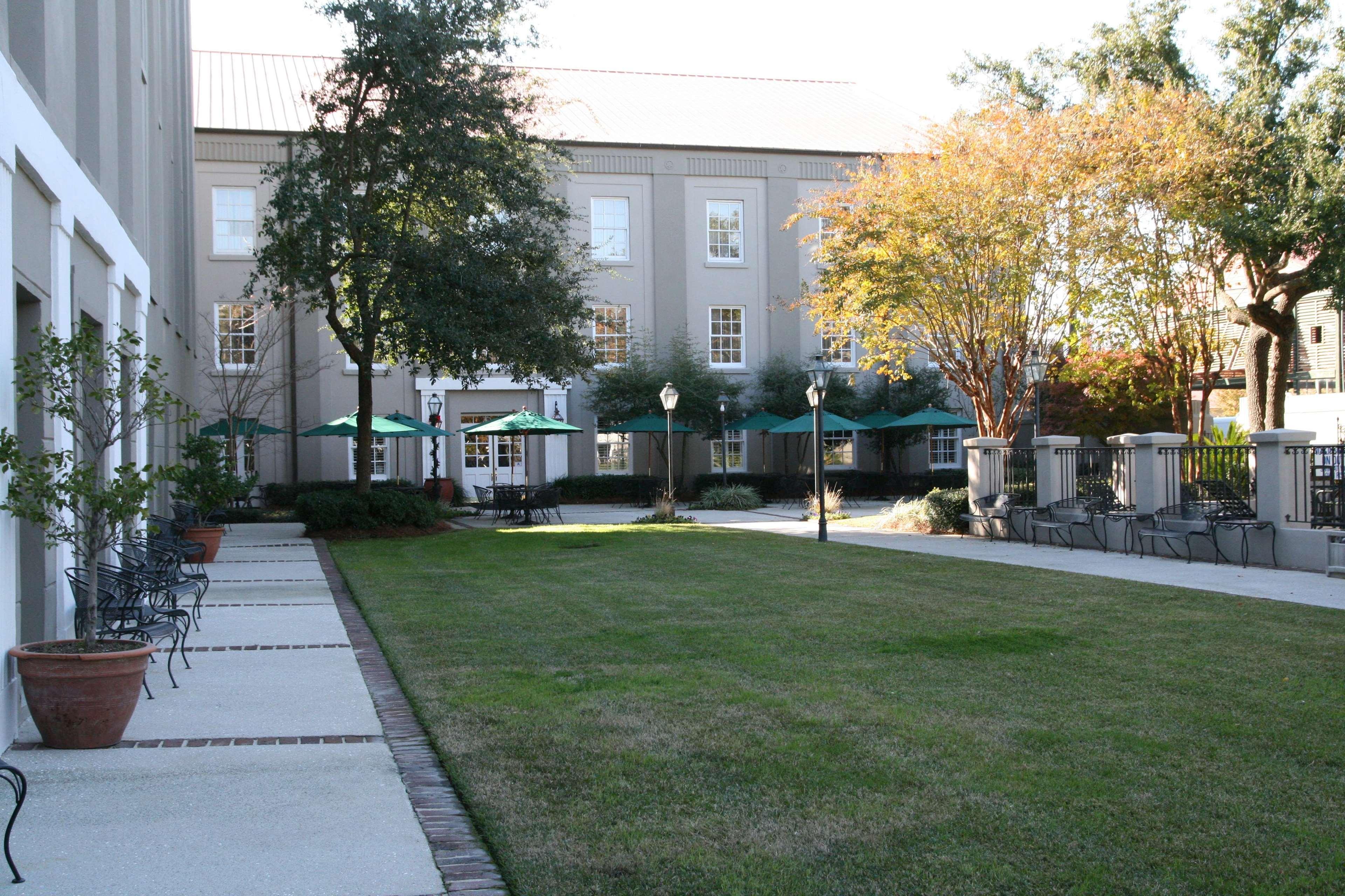 Hampton Inn Charleston-Historic District Екстер'єр фото