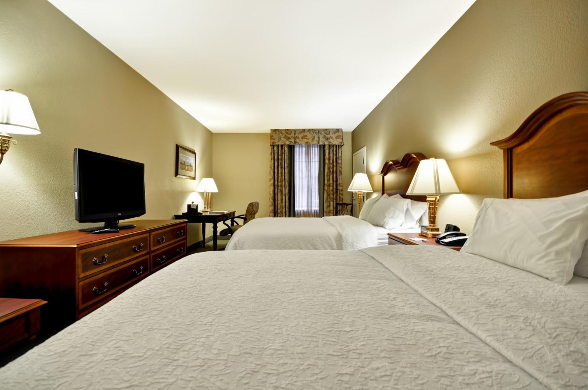 Hampton Inn Charleston-Historic District Екстер'єр фото