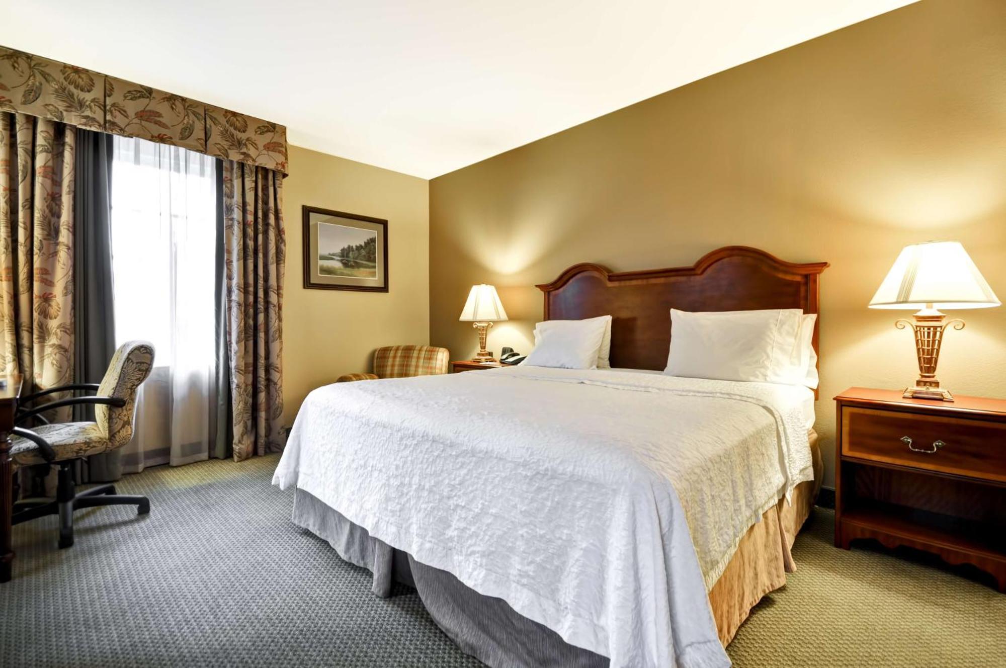Hampton Inn Charleston-Historic District Екстер'єр фото