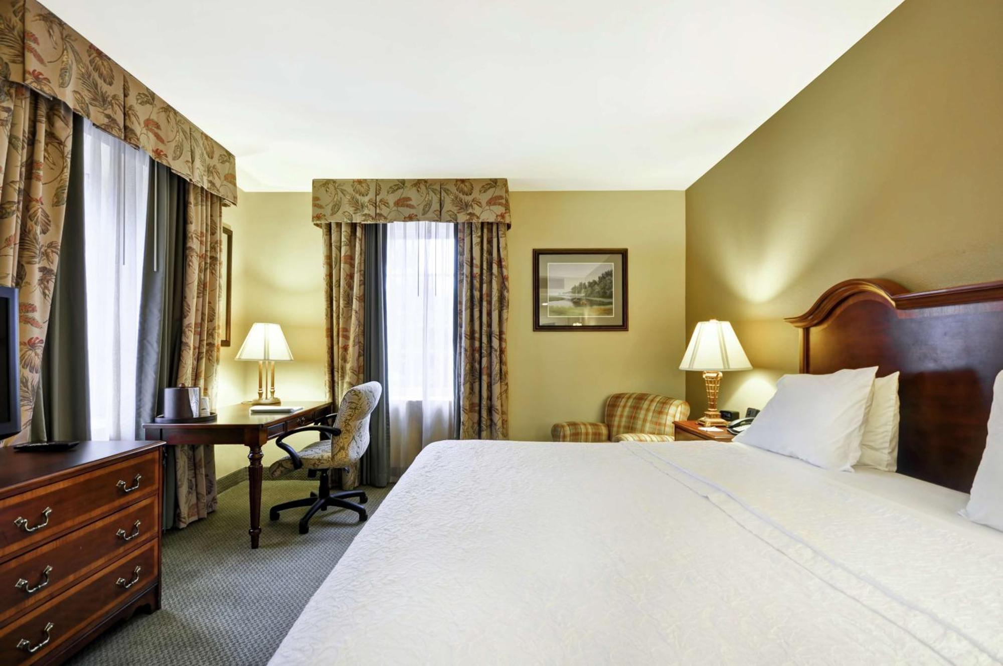 Hampton Inn Charleston-Historic District Екстер'єр фото