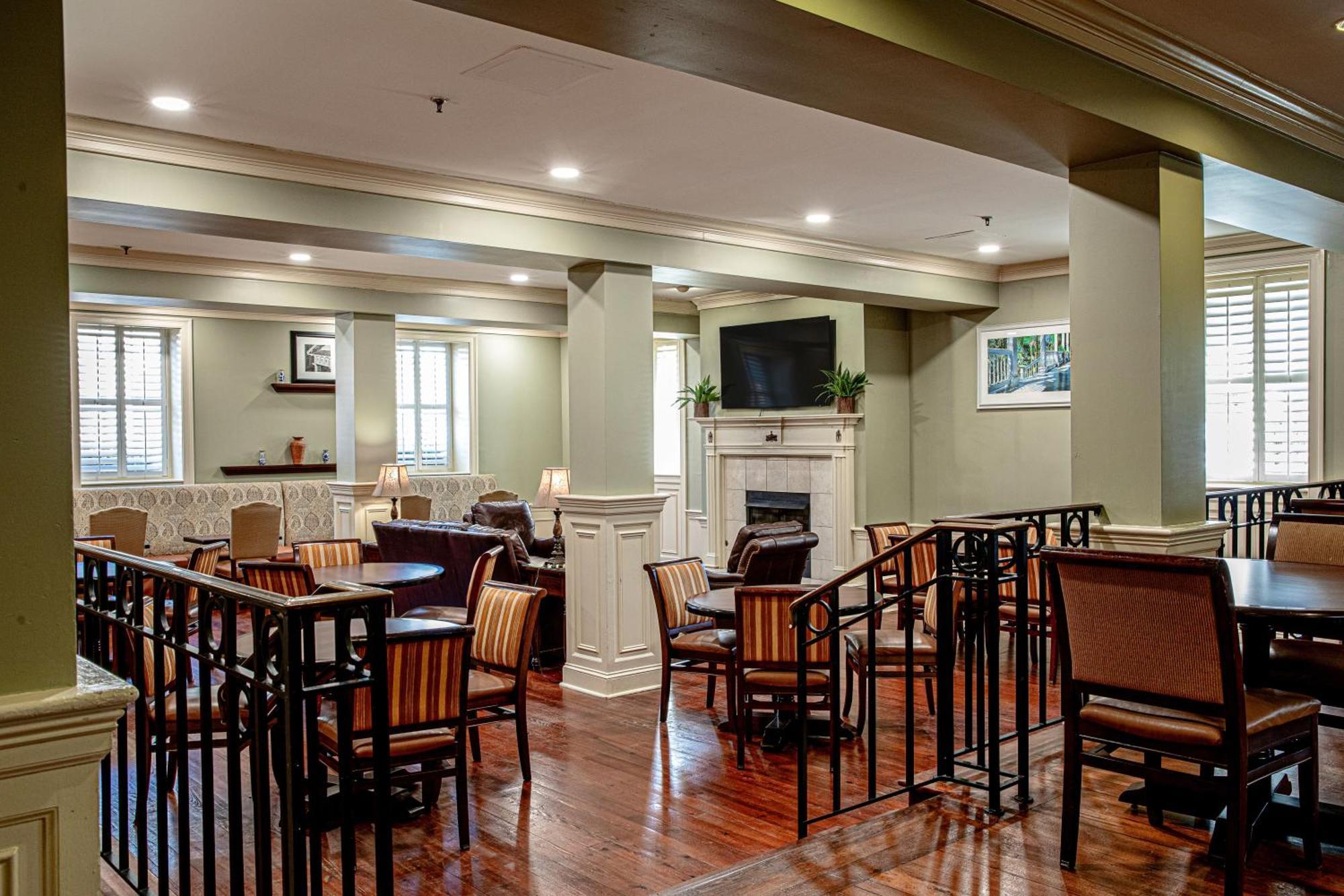 Hampton Inn Charleston-Historic District Екстер'єр фото