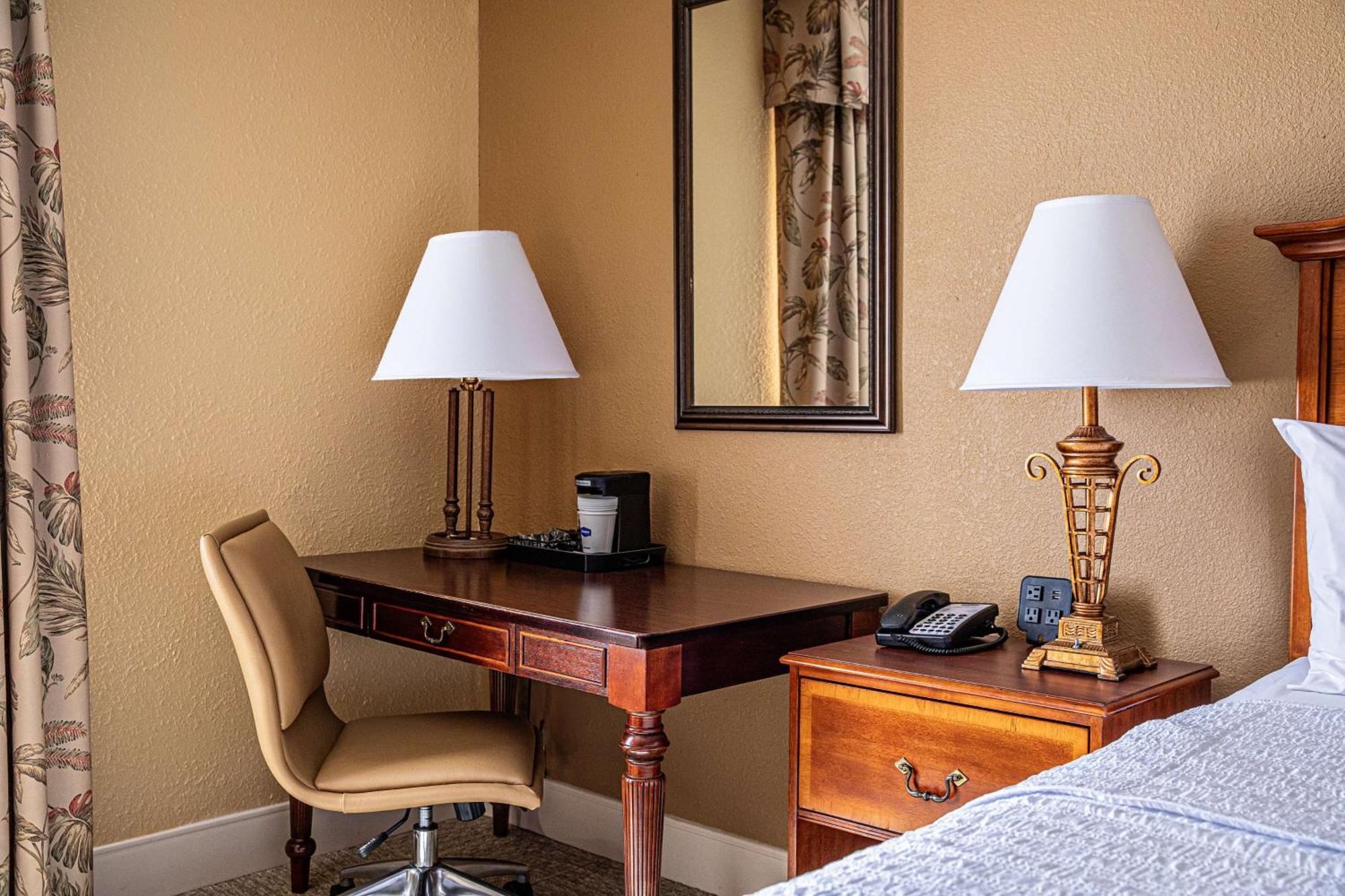 Hampton Inn Charleston-Historic District Екстер'єр фото